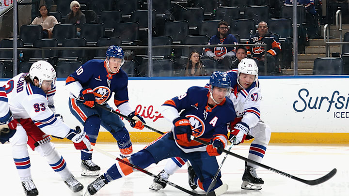 New York Rangers v New York Islanders