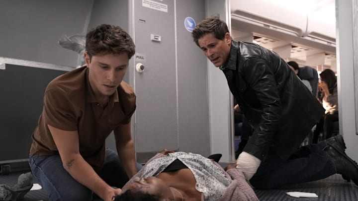 9-1-1: LONE STAR: L-R: Ronen Rubinstein and Rob Lowe in the “In the Unlikely Event of an Emergency” episode of 9-1-1: LONE STAR airing Monday, Feb. 28 (8:00-9:01 PM ET/PT) on FOX. © 2022 Fox Media LLC. CR: Kevin Estrada/FOX.