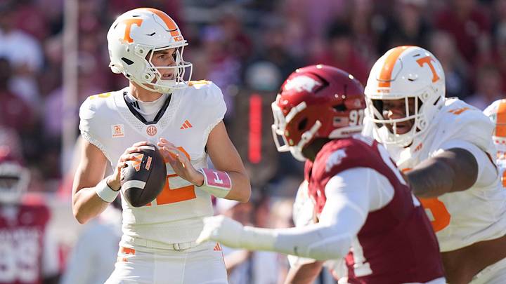 George MacIntyre, Tennessee Volunteers, Arkansas Razorbacks