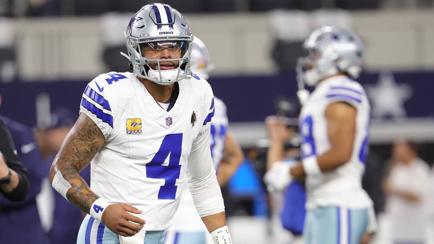 Dak Prescott Downplays Concern About Hand Injury After Latest Cowboys Setback