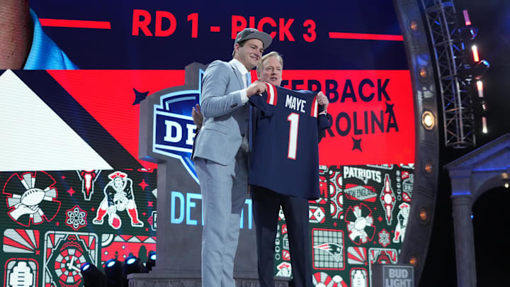 Apr 25, 2024; Detroit, MI, USA; North Carolina Tar Heels quarterback Drake Maye poses with NFL