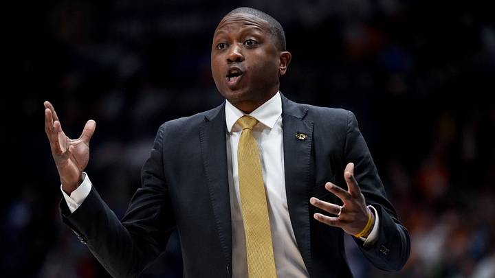 Missouri head coach Dennis Gates works with his team against the Tennessee during the first half of a SEC Men s Basketball Tournament quarterfinal game at Bridgestone Arena in Nashville, Tenn., Friday, March 10, 2023.
Ut Mo G8 031023 An 007 Missouri head coach Dennis Gates works with his team against the Tennessee during the first half of a SEC Men s Basketball Tournament quarterfinal game at Bridgestone Arena in Nashville, Tenn., Friday, March 10, 2023.
Ut Mo G8 031023 An 007