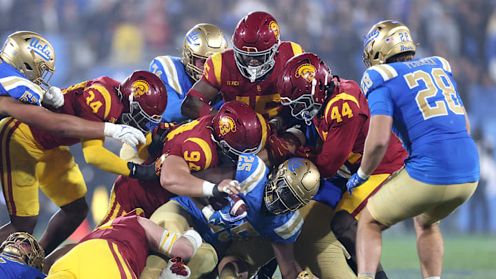 USC v UCLA