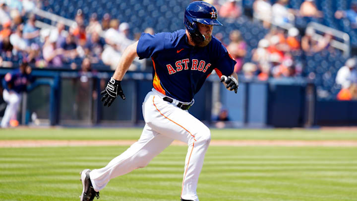 Mar 12, 2023; West Palm Beach, Florida, USA; Houston Astros right fielder Justin Dirden runs to