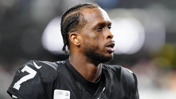 Las Vegas Raiders quarterback Geno Smith (7) reacts after the game against the Dallas Cowboys at Allegiant Stadium.