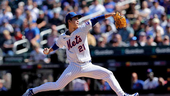 Sep 18, 2025; New York City, New York, USA; New York Mets starting pitcher Jonah Tong (21) pitches against the San Diego Padres during the first inning at Citi Field. Mandatory Credit: Brad Penner-Imagn Images