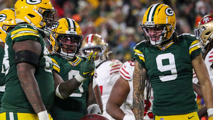 Green Bay Packers running back Josh Jacobs (8) counts off after scoring his third rushing touchdown against the San Francisco 49ers on Sunday, November 24, 2024, at Lambeau Field in Green Bay, Wis. The Packers won the game, 38-10.
Tork Mason/USA TODAY NETWORK-Wisconsin