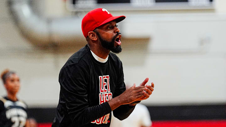 Palm Bay girls basketball head coach EJ Murray coaches his team against Bishop Moore in the Region 1 finals of the FHSAA Class 4A girls basketball tournament Friday, February 21, 2025. Craig Bailey/FLORIDA TODAY via USA TODAY NETWORK Palm Bay girls basketball head coach EJ Murray coaches his team against Bishop Moore in the Region 1 finals of the FHSAA Class 4A girls basketball tournament Friday, February 21, 2025. Craig Bailey/FLORIDA TODAY via USA TODAY NETWORK
