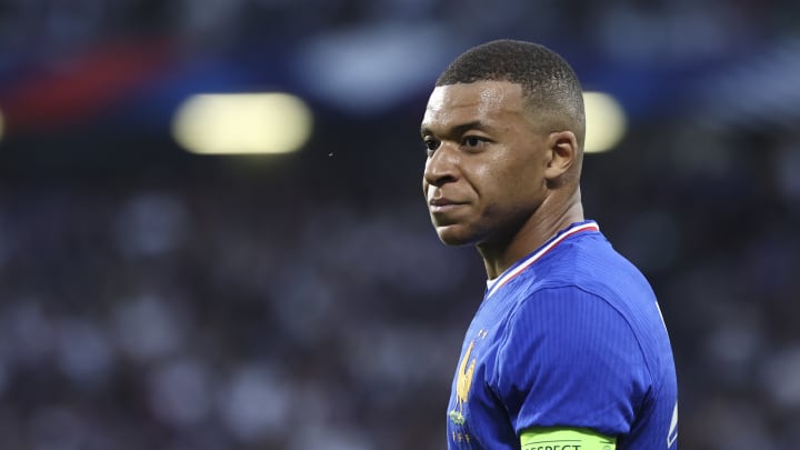 Kylian Mbappé avec l'Équipe de France