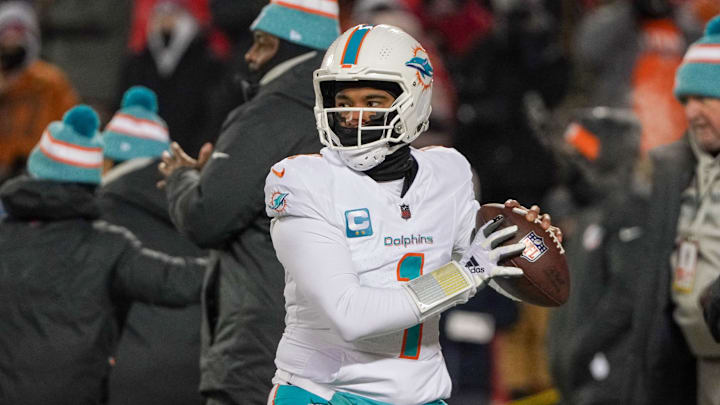 Jan 13, 2024; Kansas City, Missouri, USA; Miami Dolphins quarterback Tua Tagovailoa (1) warms up