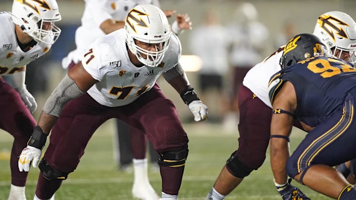 Sep 27, 2019; Berkeley, CA, USA; Arizona State Sun Devils offensive lineman Steven Miller (71) blocks during the first quarter against the California Golden Bears at California Memorial Stadium. Mandatory Credit: Darren Yamashita-Imagn Images Sep 27, 2019; Berkeley, CA, USA; Arizona State Sun Devils offensive lineman Steven Miller (71) blocks during the first quarter against the California Golden Bears at California Memorial Stadium. Mandatory Credit: Darren Yamashita-Imagn Images