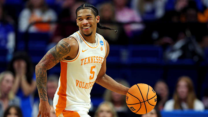 Mar 22, 2025; Lexington, KY, USA; Tennessee Volunteers guard Zakai Zeigler (5) during the second half in the second round of the NCAA Tournament at Rupp Arena. Mandatory Credit: Jordan Prather-Imagn Images Mar 22, 2025; Lexington, KY, USA; Tennessee Volunteers guard Zakai Zeigler (5) during the second half in the second round of the NCAA Tournament at Rupp Arena. Mandatory Credit: Jordan Prather-Imagn Images