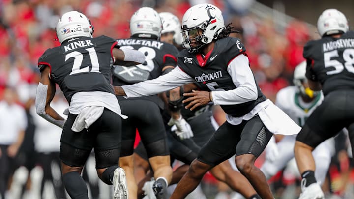 Cincinnati Bearcats face Baylor Bears at Nippert Stadium in 2023