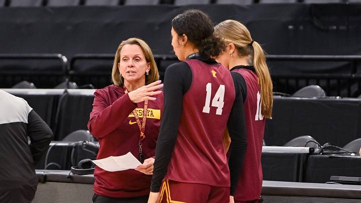 Mar 26, 2026; Sacramento, CA, USA; Minnesota Golden Gophers head coach Dawn Plitzuweit directs her players during a practice ahead of the Sacramento Regional 2 of the women’s 2026 NCAA tournament at Golden 1 Center. Mandatory Credit: Ed Szczepanski-Imagn Images Mar 26, 2026; Sacramento, CA, USA; Minnesota Golden Gophers head coach Dawn Plitzuweit directs her players during a practice ahead of the Sacramento Regional 2 of the women’s 2026 NCAA tournament at Golden 1 Center. Mandatory Credit: Ed Szczepanski-Imagn Images