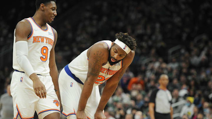 Jan 28, 2022; Milwaukee, Wisconsin, USA; New York Knicks center Mitchell Robinson (23) at the free throw line at Fiserv Forum. Mandatory Credit: Michael McLoone-Imagn Images Jan 28, 2022; Milwaukee, Wisconsin, USA; New York Knicks center Mitchell Robinson (23) at the free throw line at Fiserv Forum. Mandatory Credit: Michael McLoone-Imagn Images