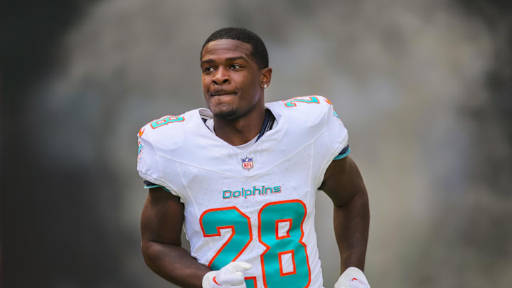 Dec 17, 2023; Miami Gardens, Florida, USA; Miami Dolphins running back De'Von Achane (28) enters the field to take on the New York Jets at Hard Rock Stadium. 