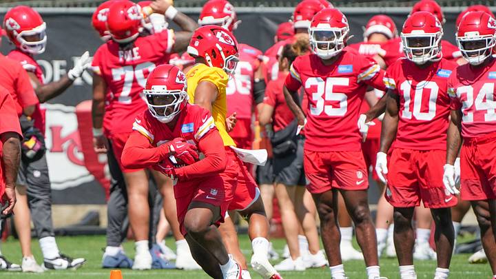 Jun 9, 2026; Kansas City, MO, USA; Kansas City Chiefs running back Emari Demercado (25) runs the ball during the Kansas City Chiefs mandatory mini-camp at the Chiefs practice facility. Mandatory Credit: Denny Medley-Imagn Images