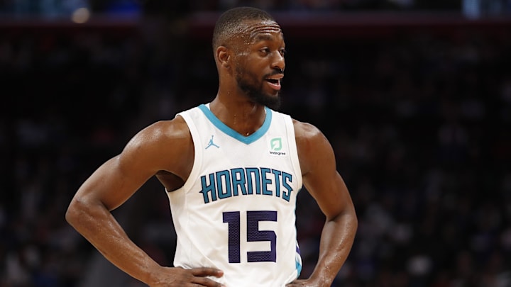 Apr 7, 2019; Detroit, MI, USA; Charlotte Hornets guard Kemba Walker (15) talks to his bench during the fourth quarter against the Detroit Pistons at Little Caesars Arena. Mandatory Credit: Raj Mehta-Imagn Images Apr 7, 2019; Detroit, MI, USA; Charlotte Hornets guard Kemba Walker (15) talks to his bench during the fourth quarter against the Detroit Pistons at Little Caesars Arena. Mandatory Credit: Raj Mehta-Imagn Images