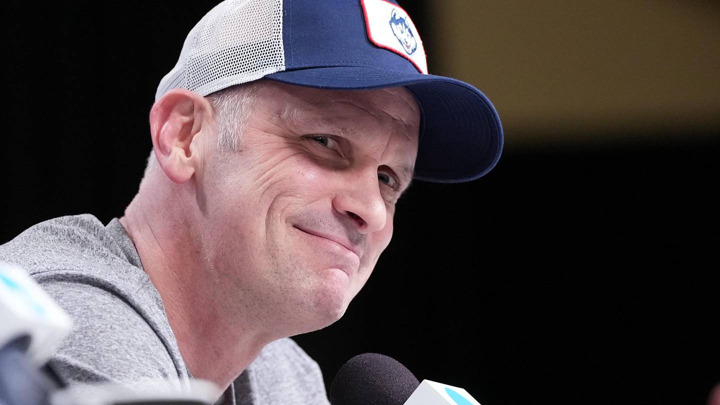 Dan Hurley, UConn Creating Unprecedented Non-Conference Schedule
