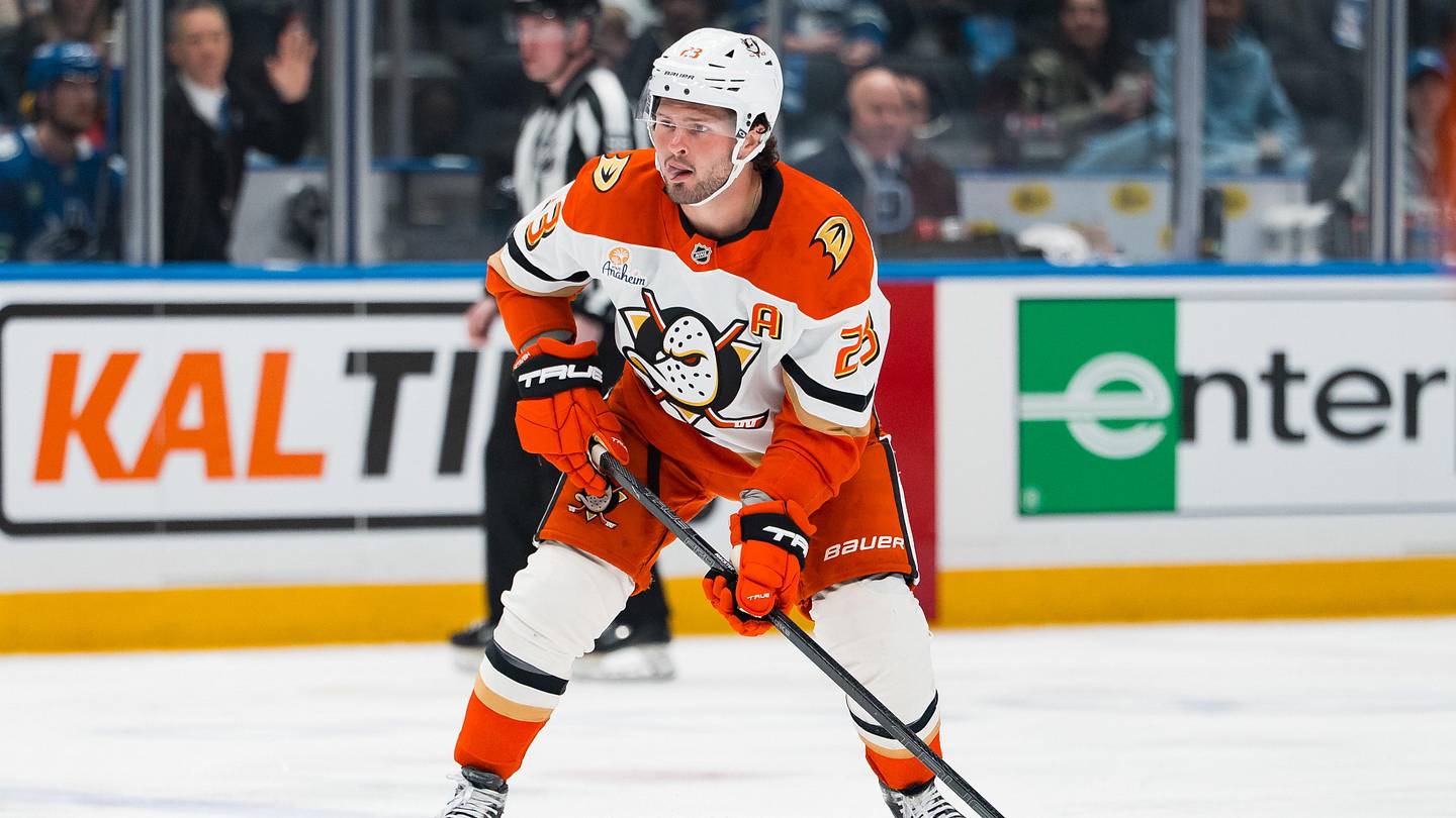 Maple Leafs among teams that have checked in on Mason McTavish