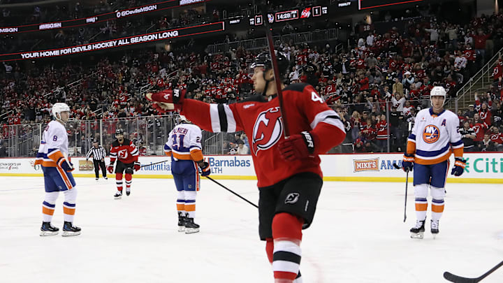 New York Islanders v New Jersey Devils