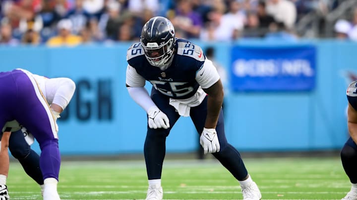 Tennessee Titans offensive tackle JC Latham in his stance against the Minnesota Vikings