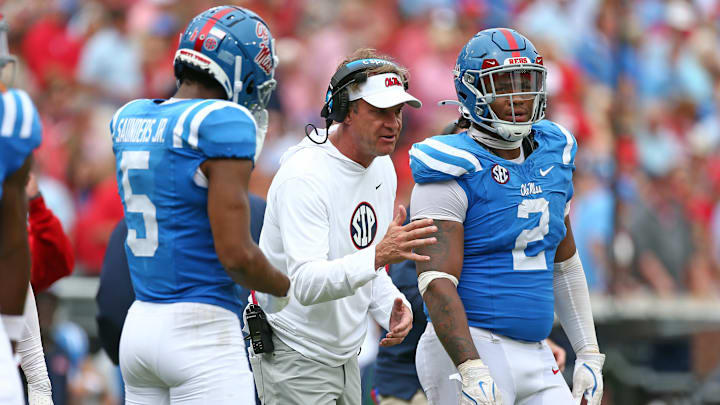 uSep 28, 2024; Oxford, Mississippi, USA; Mississippi Rebels head coach Lane Kiffin gives direction during the second half against the Kentucky Wildcats at Vaught-Hemingway Stadium. Mandatory Credit: Petre Thomas-Imagn Images