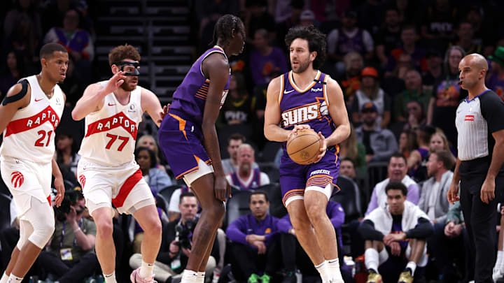 Toronto Raptors v Phoenix Suns