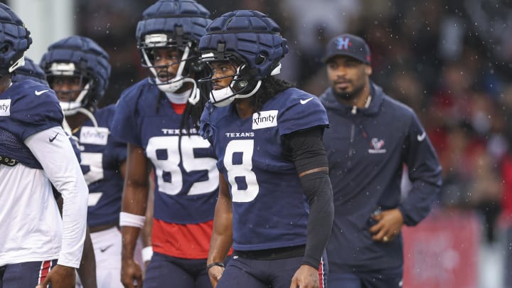 Jul 27, 2024; Houston, TX, USA; Houston Texans wide receiver John Metchie III (8) during training camp at Houston Methodist Training Center. Mandatory Credit: Troy Taormina-USA TODAY Sports Jul 27, 2024; Houston, TX, USA; Houston Texans wide receiver John Metchie III (8) during training camp at Houston Methodist Training Center. Mandatory Credit: Troy Taormina-USA TODAY Sports