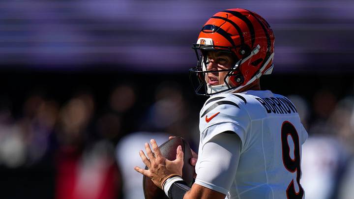 Joe Burrow warms up before Bengals vs. Ravens in Week 7.