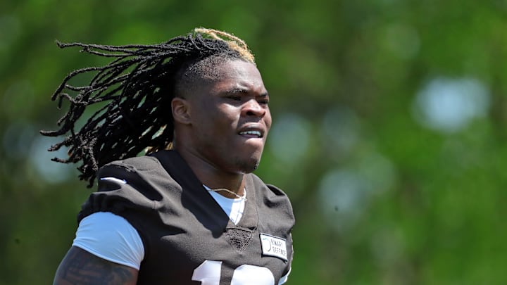Browns running back Quinshon Judkins runs off the field during rookie minicamp May 10, 2025, in Berea, Ohio. Browns running back Quinshon Judkins runs off the field during rookie minicamp May 10, 2025, in Berea, Ohio.