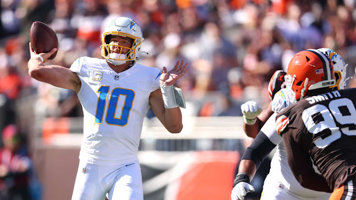 Los Angeles Chargers v Cleveland Browns