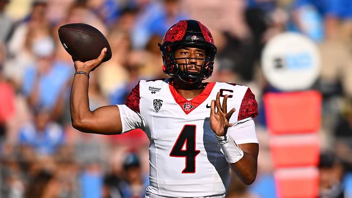 San Diego State quarterback Jayden Denegal (4).