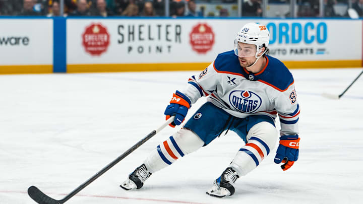 Jan 17, 2026; Vancouver, British Columbia, CAN; Edmonton Oilers forward Andrew Mangiapane (88) skates against the Vancouver Canucks in the first period at Rogers Arena. Mandatory Credit: Bob Frid-Imagn Images Jan 17, 2026; Vancouver, British Columbia, CAN; Edmonton Oilers forward Andrew Mangiapane (88) skates against the Vancouver Canucks in the first period at Rogers Arena. Mandatory Credit: Bob Frid-Imagn Images