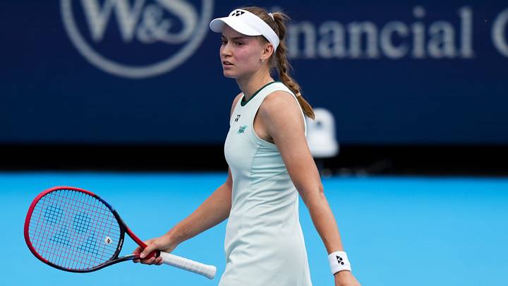 Aug 17, 2026; Mason, OH, USA; Elena Rybakina (KAZ) reacts after returning a shot during the Cincinnati Open at Lindner Family Tennis Center. Mandatory Credit: Aaron Doster-Imagn Images Aug 17, 2026; Mason, OH, USA; Elena Rybakina (KAZ) reacts after returning a shot during the Cincinnati Open at Lindner Family Tennis Center. Mandatory Credit: Aaron Doster-Imagn Images