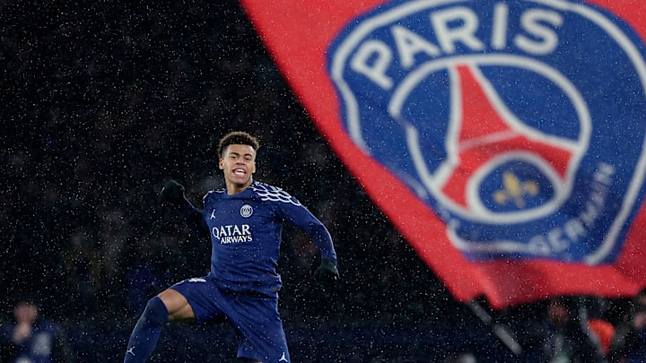 Paris Saint Germain v Manchester City - UEFA Champions League