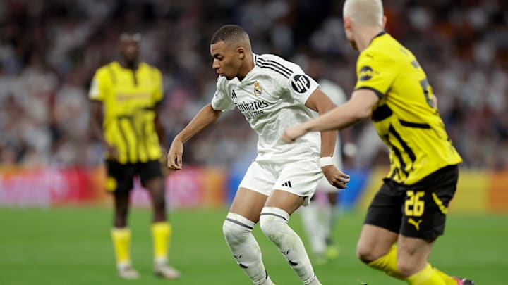 Paris Saint Germain v PSV - UEFA Champions League
