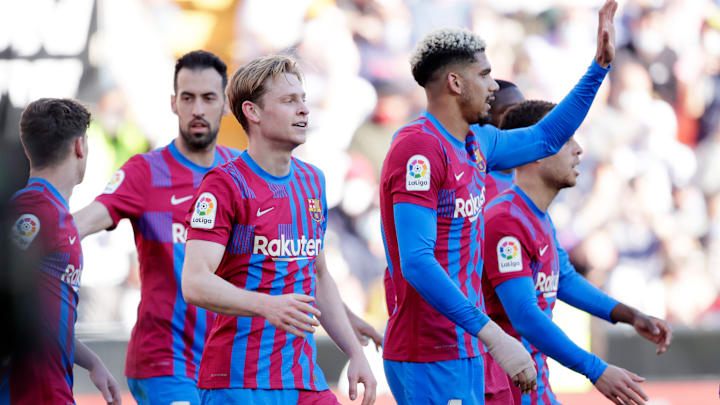 El Barcelona firma su mejor partido de la temporada en Valencia