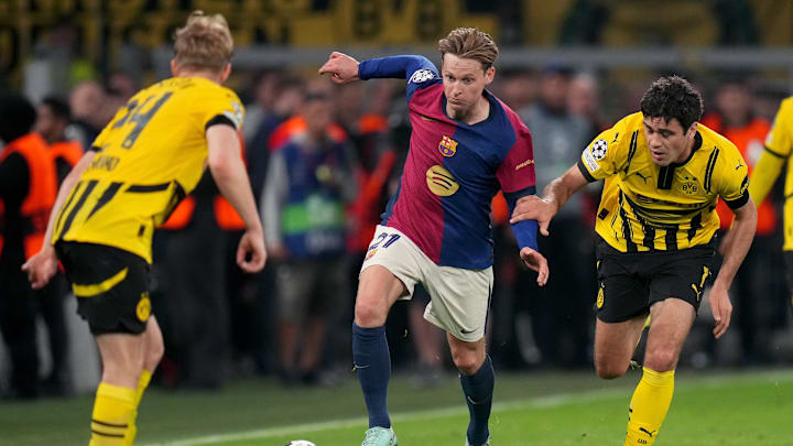 Borussia Dortmund v FC Barcelona - UEFA Champions League