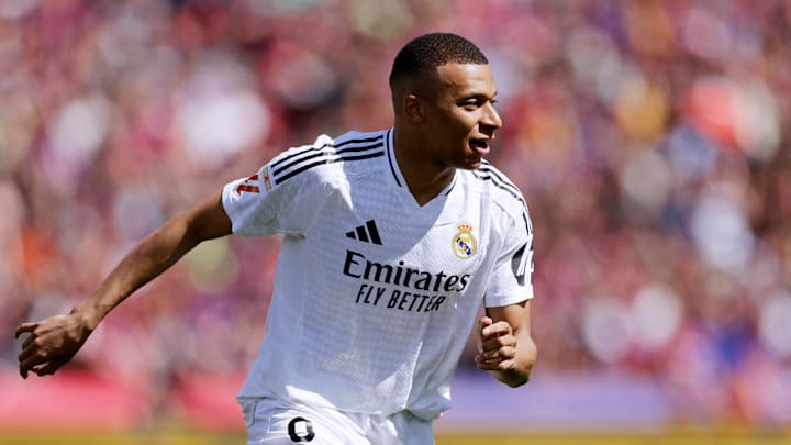 Kylian Mbappé, auteur d'un triplé face au Barça.