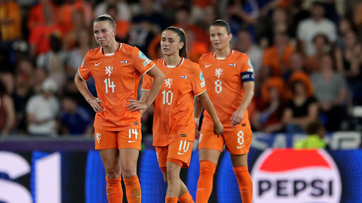 Betretene Gesichter bei den Niederlanden nach dem EM-Aus
