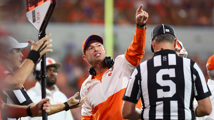 Louisville v Clemson