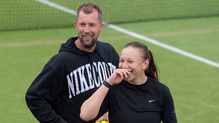 Amanda Anisimova has reunited with her coach Hendrik Vleeshouwers after splitting in March. Amanda Anisimova has reunited with her coach Hendrik Vleeshouwers after splitting in March.