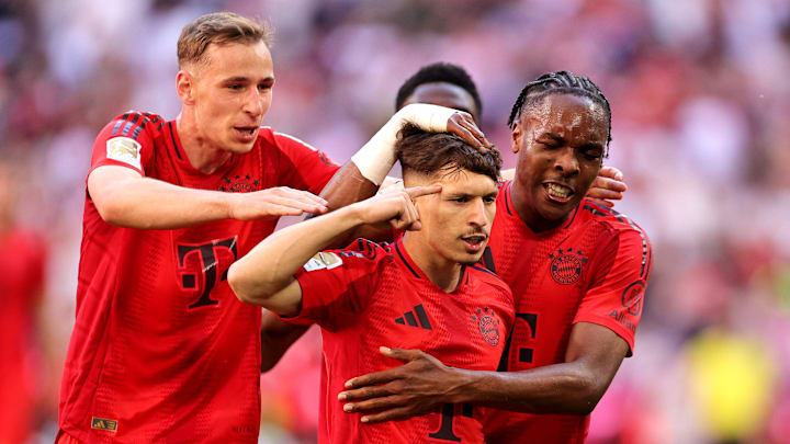 FC Bayern Munich vs. VfL Wolfsburg - Bundesliga