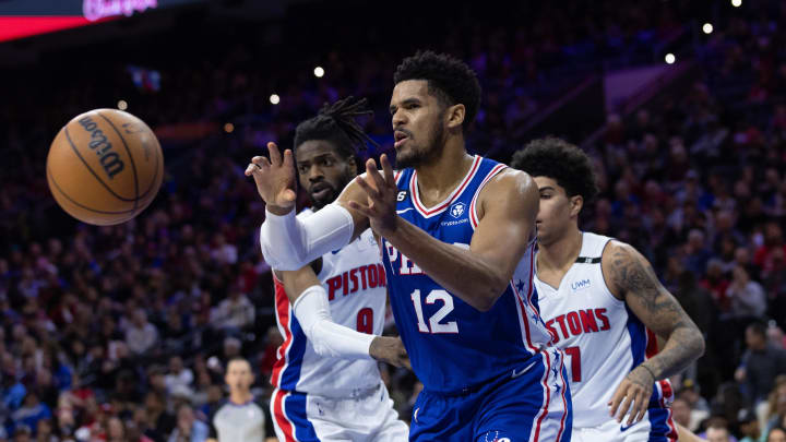Jan 10, 2023; Philadelphia, Pennsylvania, USA; Philadelphia 76ers forward Tobias Harris (12) passes Jan 10, 2023; Philadelphia, Pennsylvania, USA; Philadelphia 76ers forward Tobias Harris (12) passes