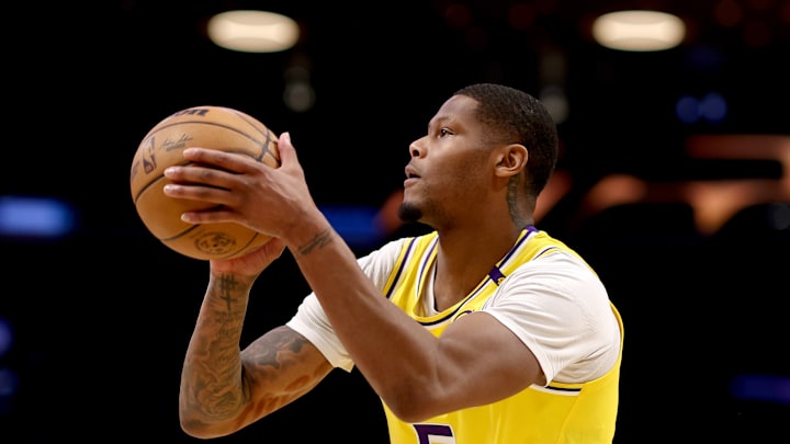 Milwaukee Bucks v Los Angeles Lakers