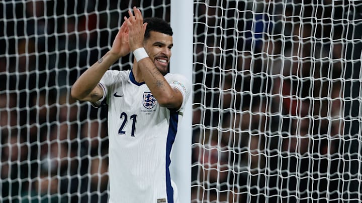 Dominic Solanke in action for England 