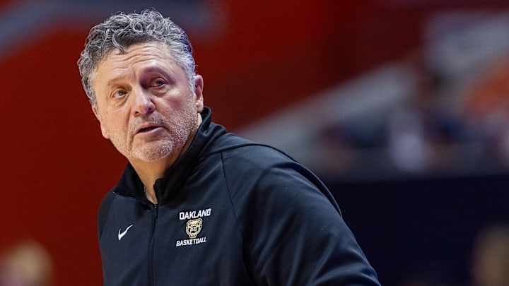 Oakland v Illinois