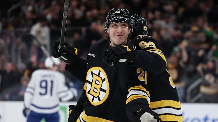 Toronto Maple Leafs v Boston Bruins Toronto Maple Leafs v Boston Bruins