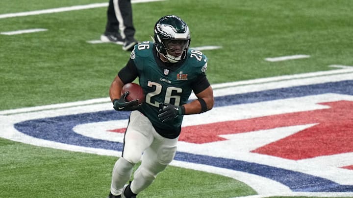Feb 9, 2025; New Orleans, LA, USA; Philadelphia Eagles running back Saquon Barkley (26) rushes the ball against the Kansas City Chiefs during the third quarter in Super Bowl LIX at Caesars Superdome. Feb 9, 2025; New Orleans, LA, USA; Philadelphia Eagles running back Saquon Barkley (26) rushes the ball against the Kansas City Chiefs during the third quarter in Super Bowl LIX at Caesars Superdome.